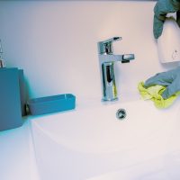 Comment déclarer sa femme de ménage ?